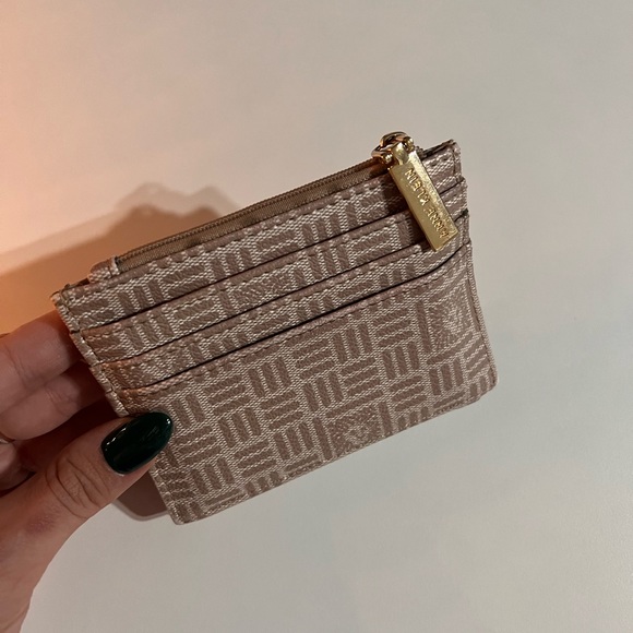 Anne Klein Cardholder - Picture 3 of 4